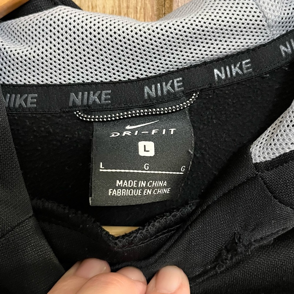 Nike Hoodie - Picture 6 of 7